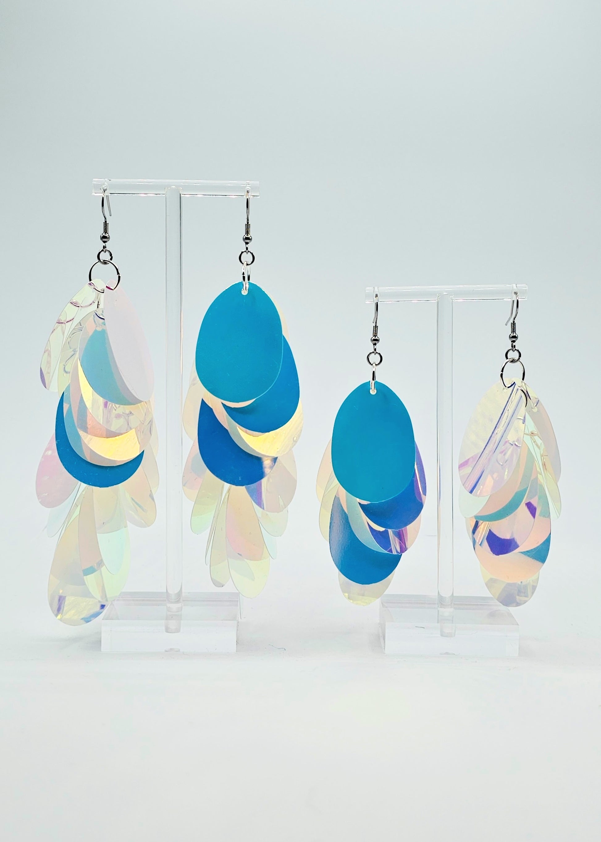 Iridescent earrings in 4 + 5 inches