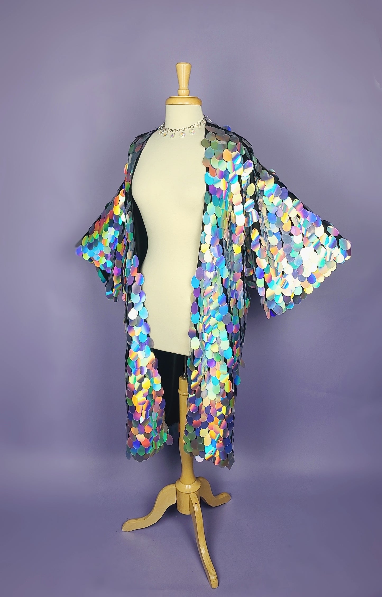 Sequin kimono with iridescent silver oversized sequins